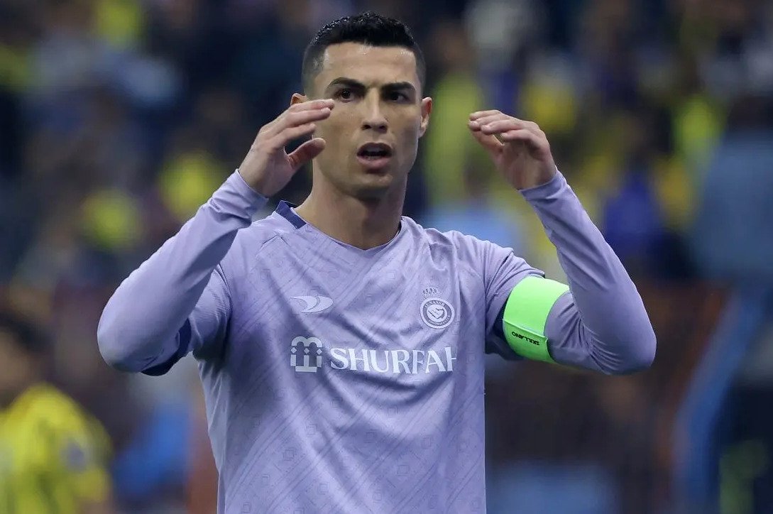Al-Nassr, de CR7 e Luís Castro, perde amistoso por 5