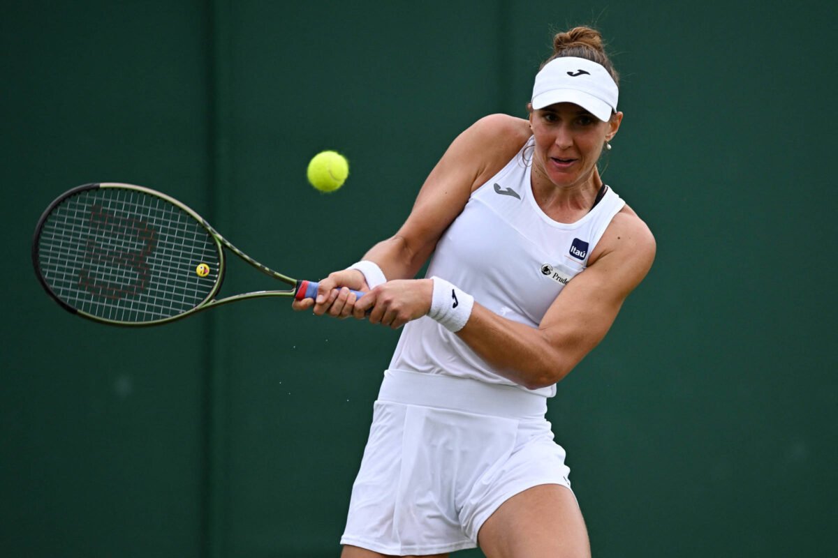 Bia Haddad vence em Wimbledon e alcança Maria Esther Bueno