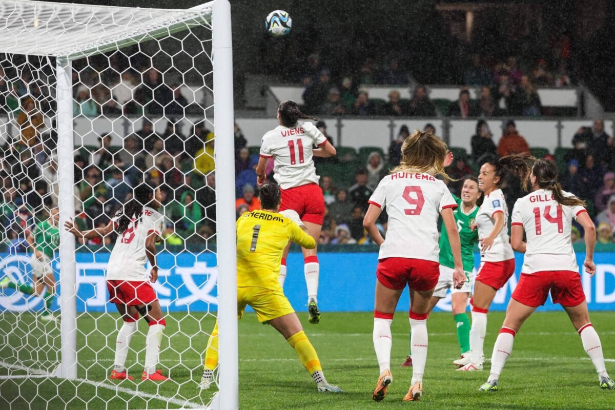 Copa feminina: Irlanda faz gol olímpico no Canadá - 26/07/2023
