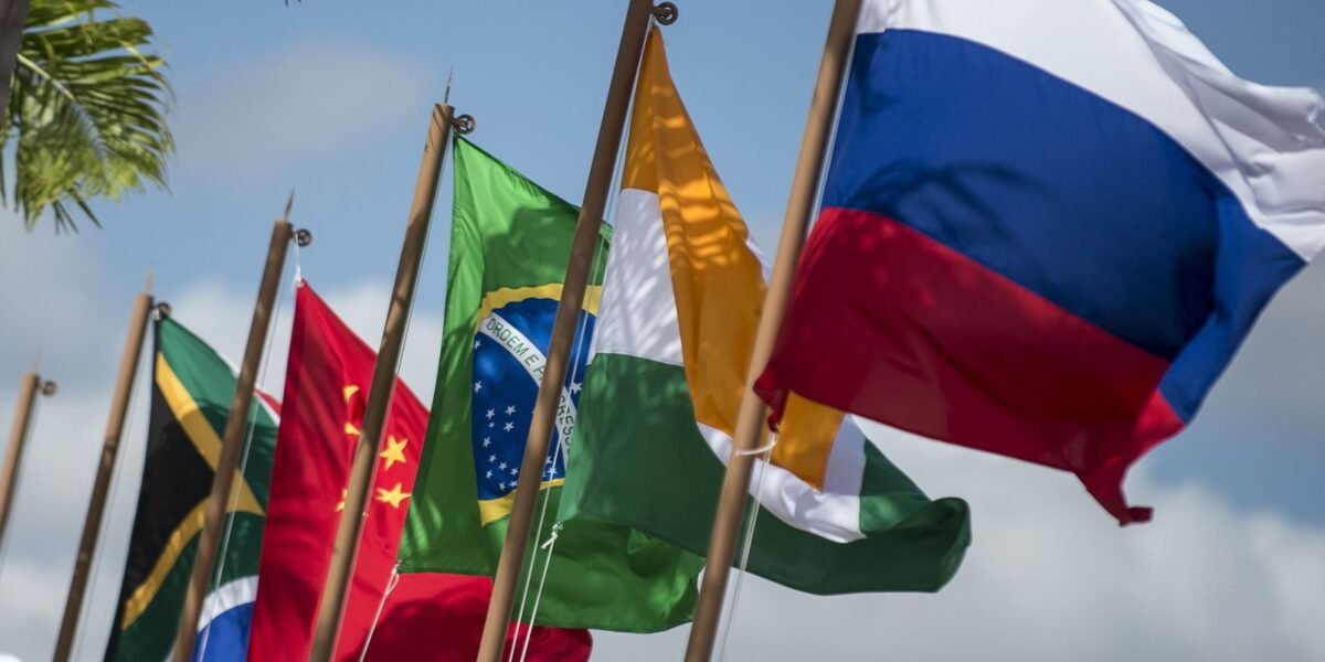 Adesão de novos países e integração econômica estão na agenda
