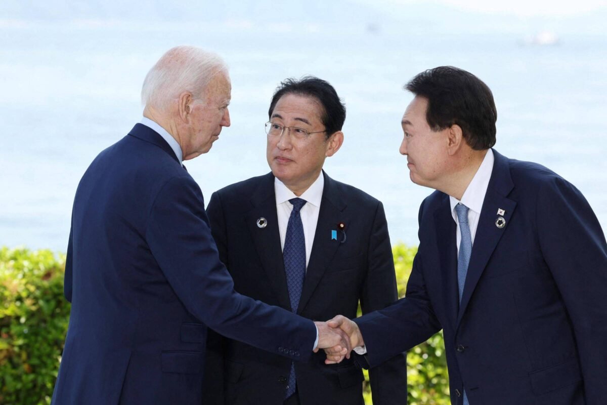 Biden recebe líderes de Japão e Coreia do Sul -