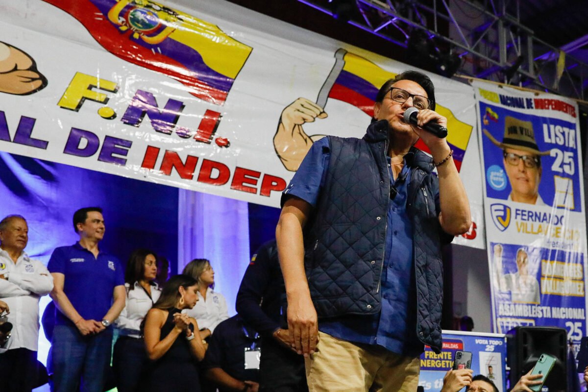 Candidato à Presidência do Equador morto a tiros - 09/08/2023