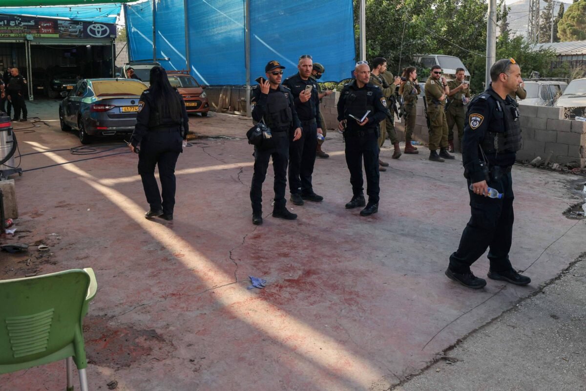 Cisjordânia: Polícia busca suspeito de matar 2 israelenses - 19/08/2023