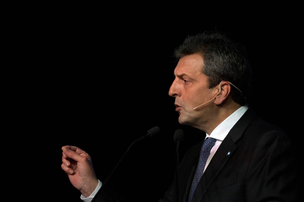 Como ministro virou candidato com Argentina em crise - 08/08/2023
