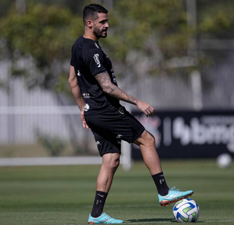 Corinthians fecha preparação antes de enfrentar o Internacional; veja provável