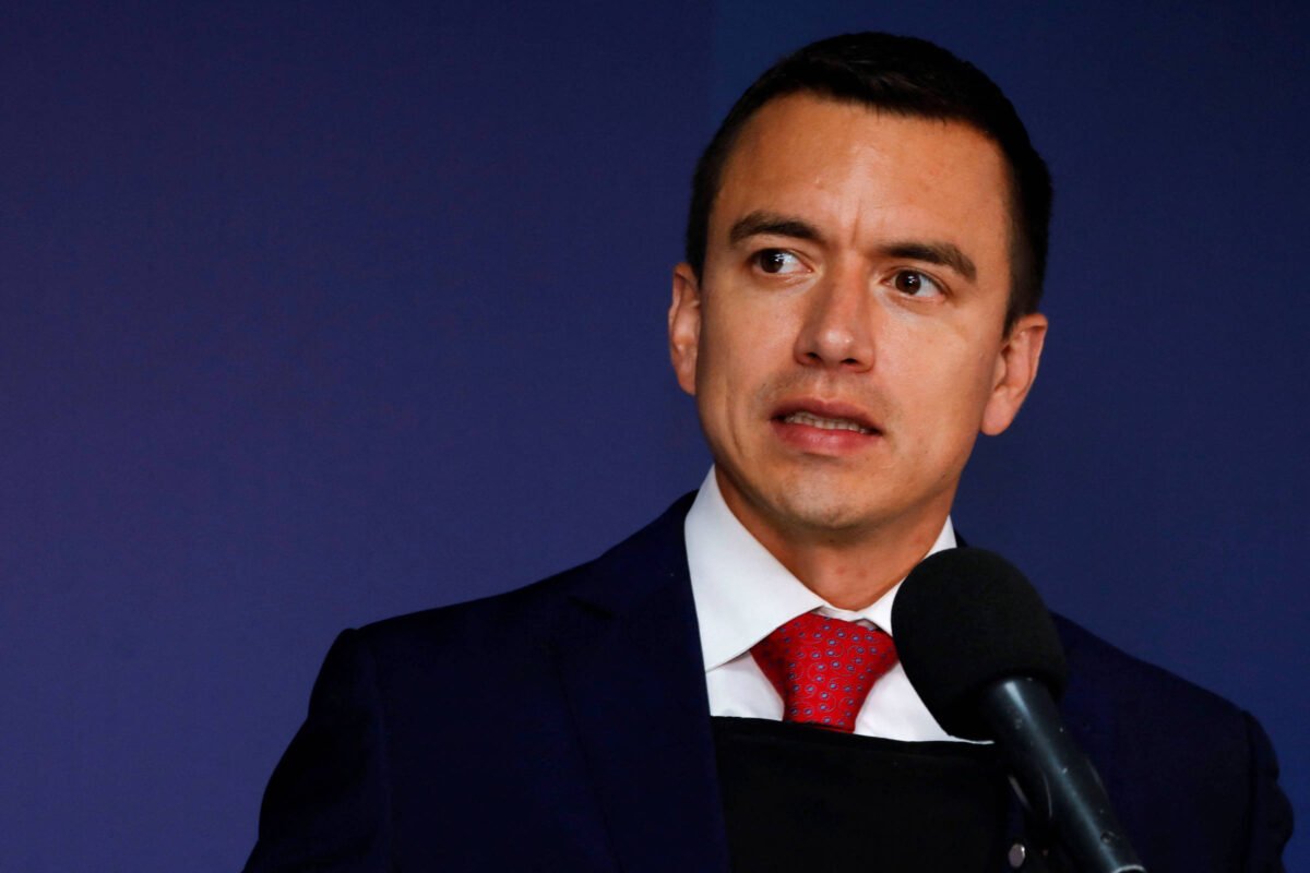 Equador: Tiros interrompem campanha de candidato - 17/08/2023 - Mundo