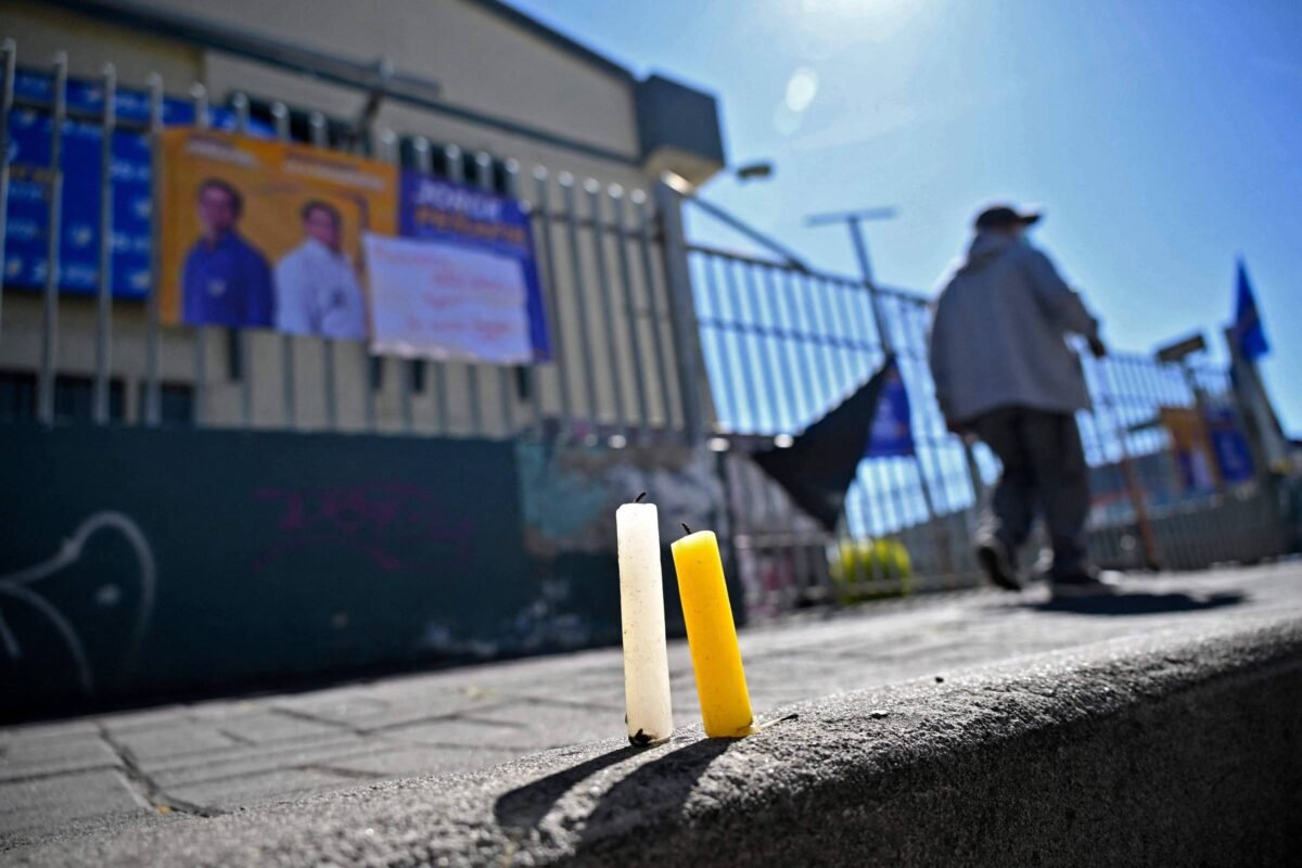 Equador vive banalização da violência, diz especialista - 11/08/2023 -