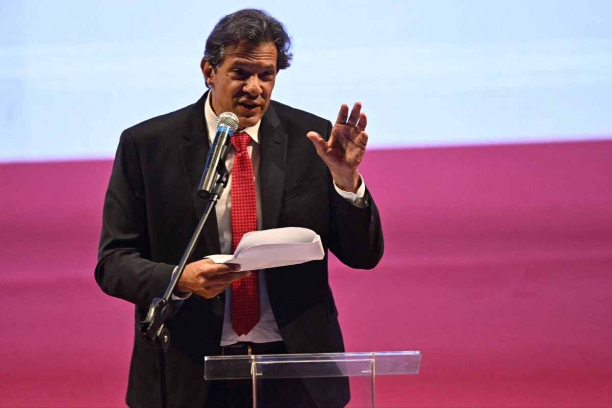 Haddad diz que Brics não deve significar 'nenhum tipo de