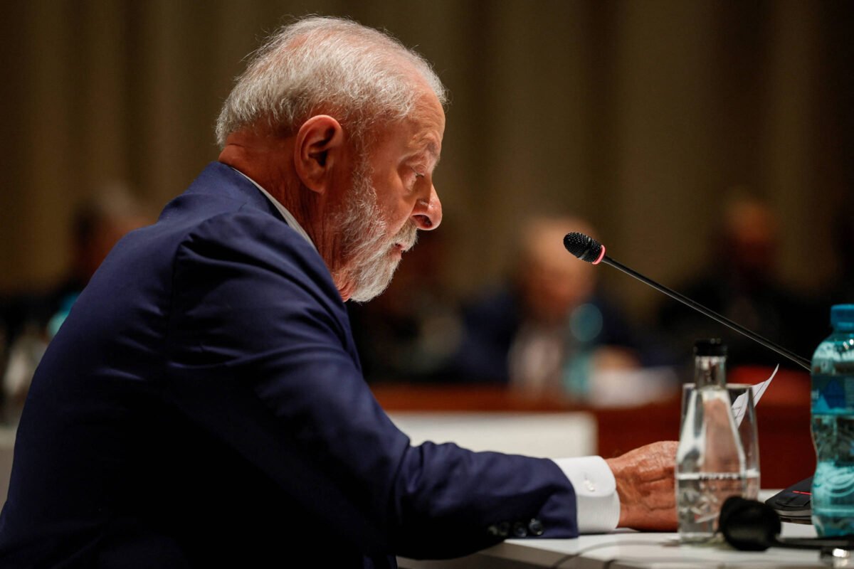 Lula não critica Rússia no Brics; Putin defende ação russa