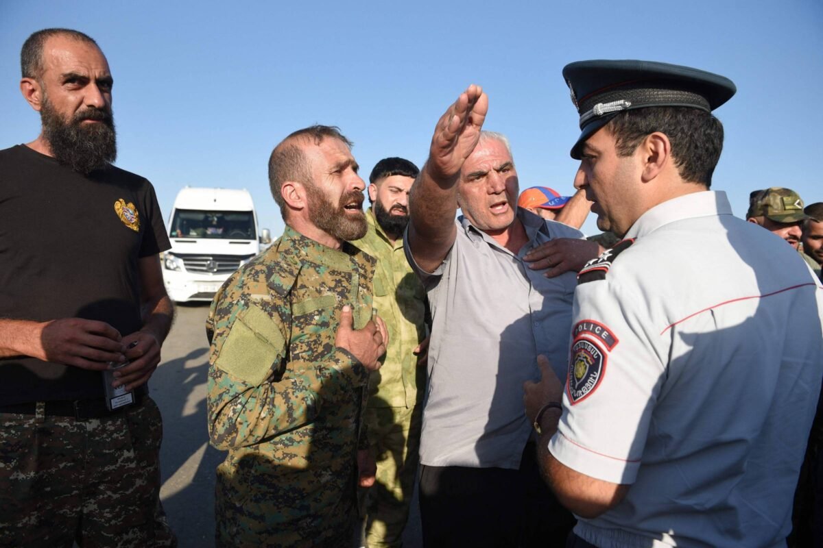 Situação em Nagorno-Karabakh beira catástrofe, diz Armênia - 15/08/2023 -