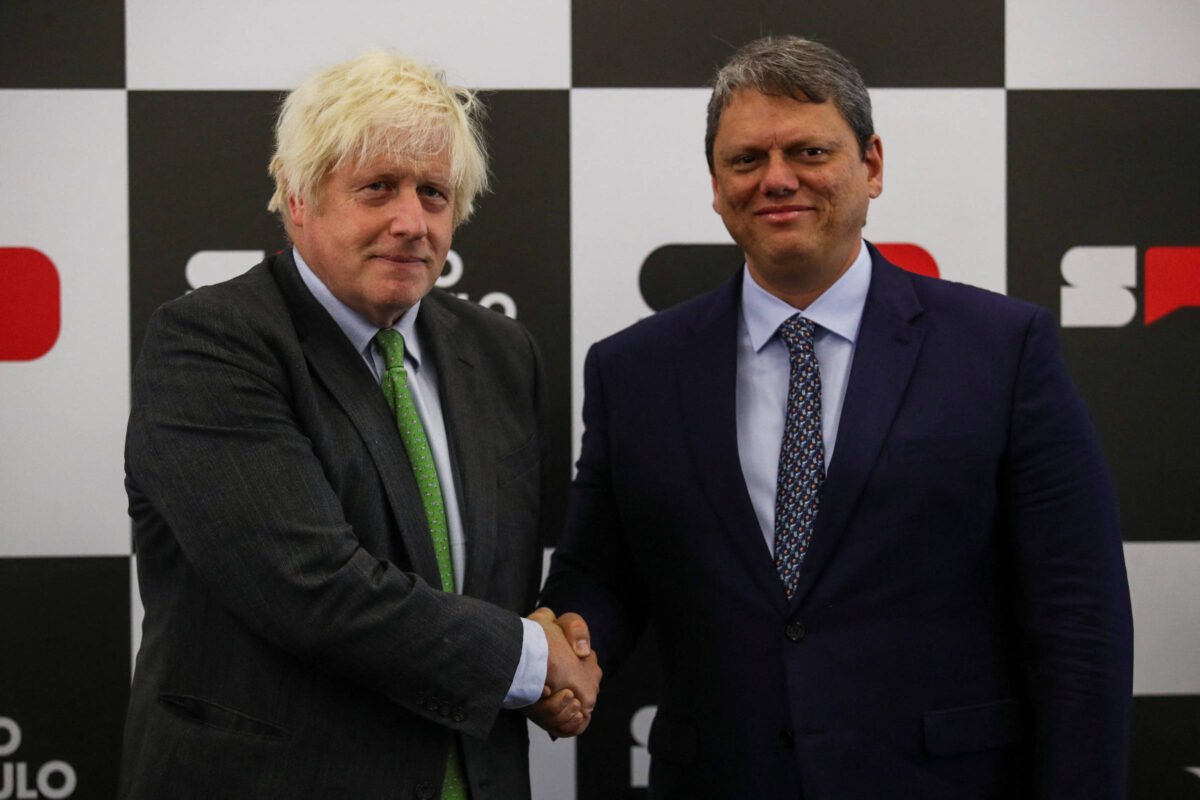 Tarcísio de Freitas recebe Boris Johnson em São Paulo -