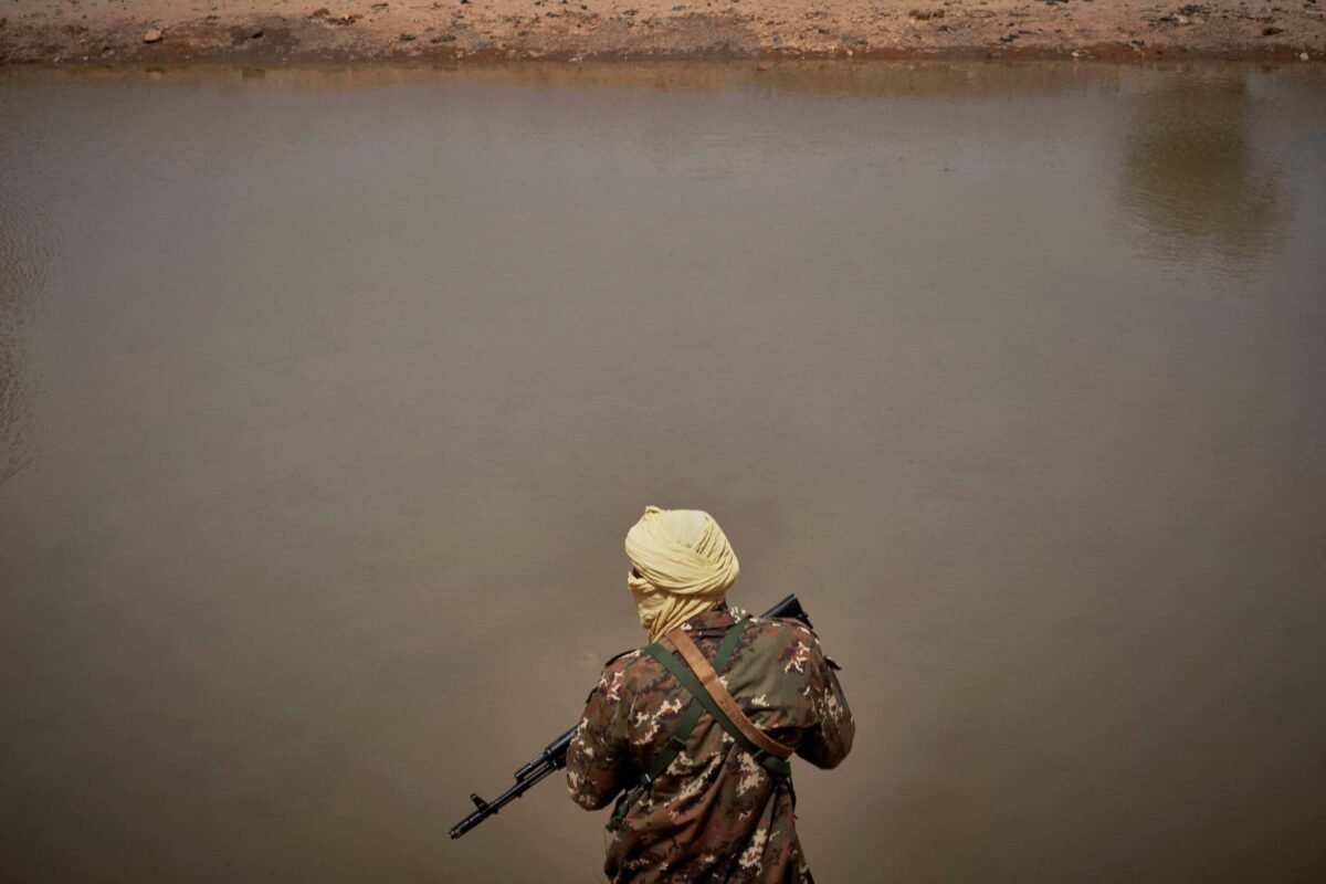 Ataques no Mali matam ao menos 49 civis e 15