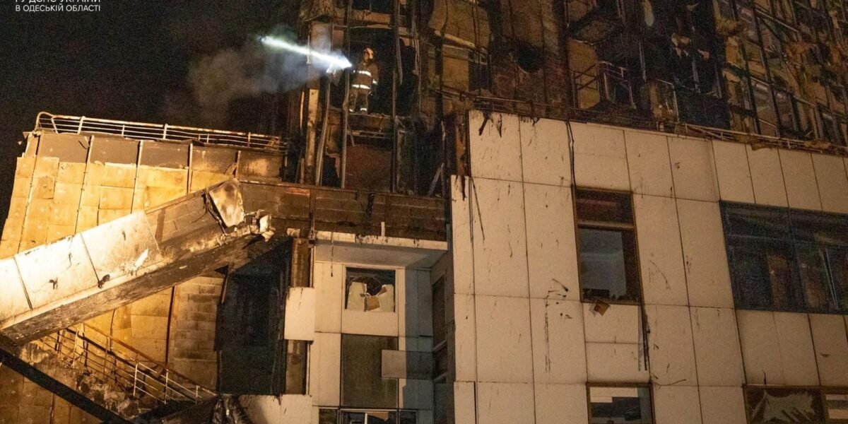 Bombardeios russos na Ucrânia matam 6 e danificam Porto de