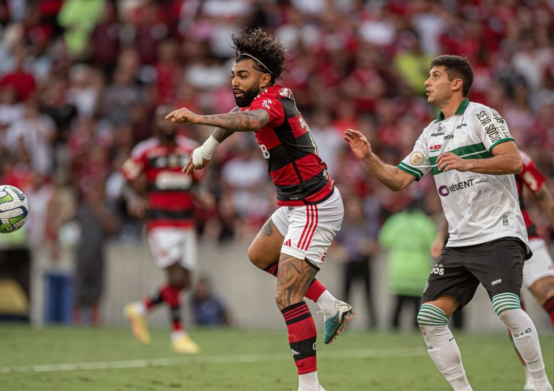 Brasileiro: Flamengo visita o Coritiba no Couto Pereira