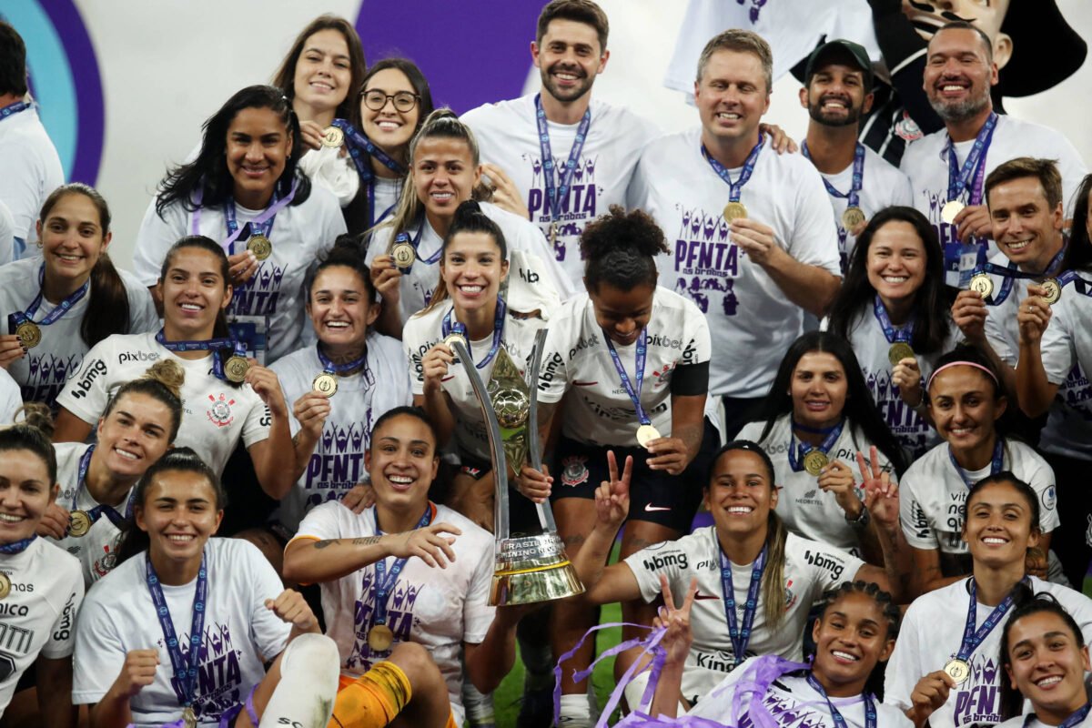 Corinthians conquista Brasileiro feminino pela quinta vez - 10/09/2023 -