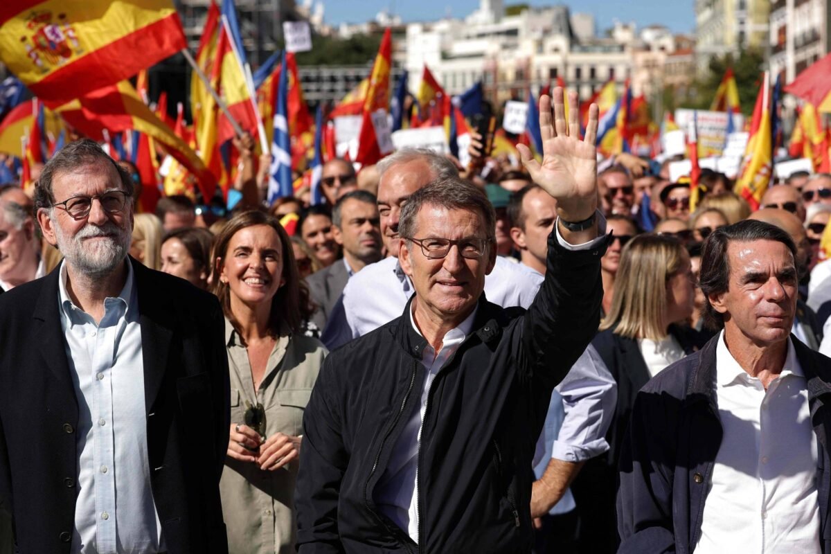 Espanha: Direita de Feijóo terá última chance de governar -