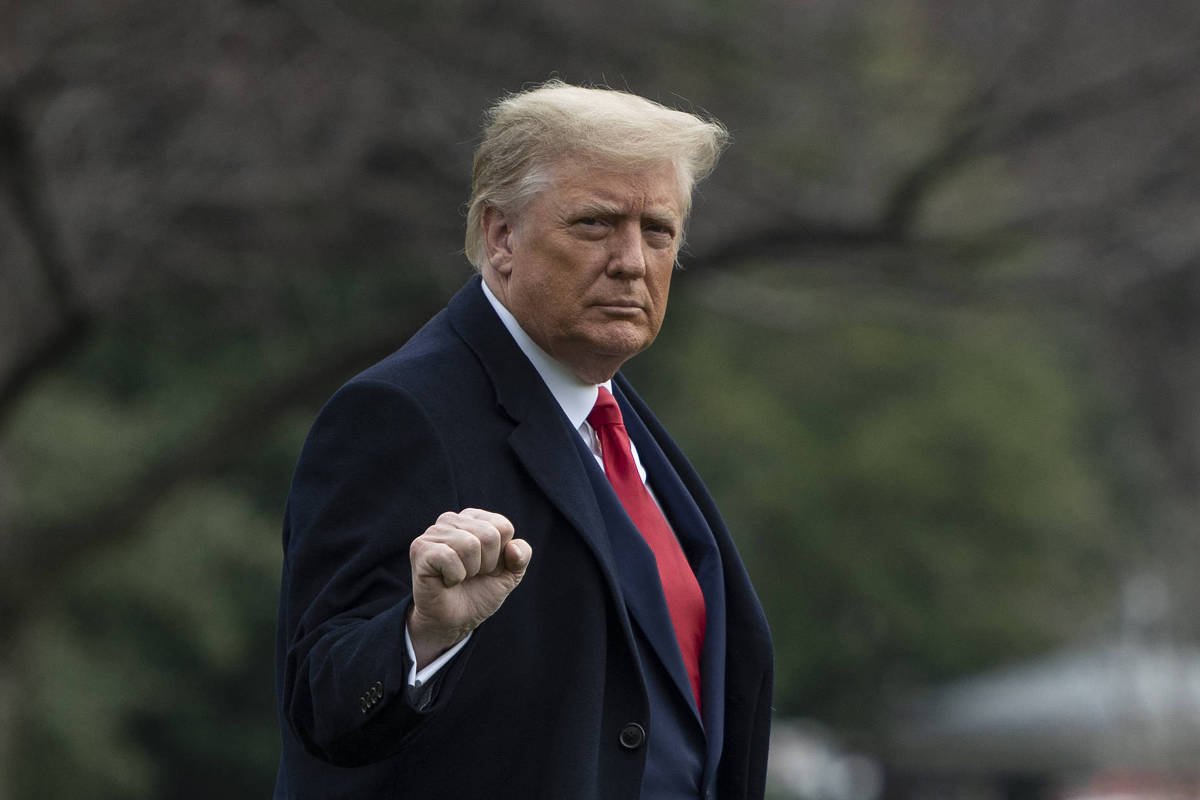 Julgamento de Trump na véspera de dia decisivo na eleição