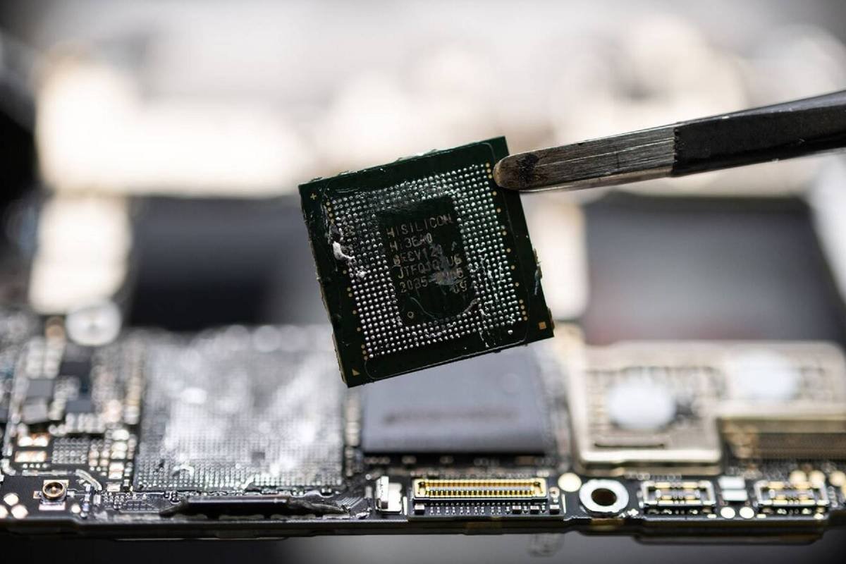 Novo celular Huawei tem chip de 7nm da chinesa SMIC,