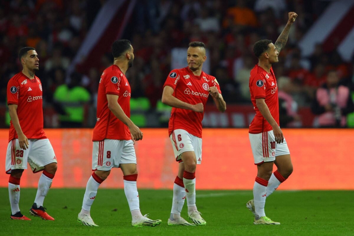 Quando ser campeão não garante nada - 23/09/2023 - Juca