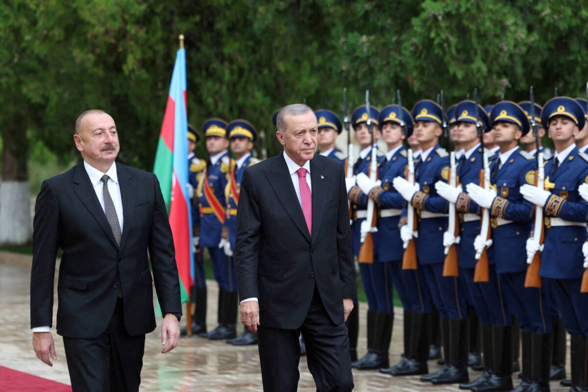 Sul armênio é novo objetivo do Azerbaijão com apoio turco