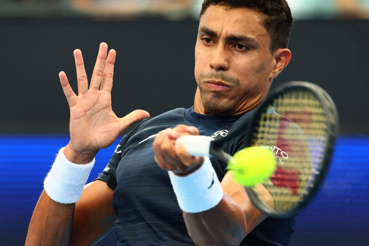 Thiago Monteiro bate Holger Rune na Copa Davis - 15/09/2023