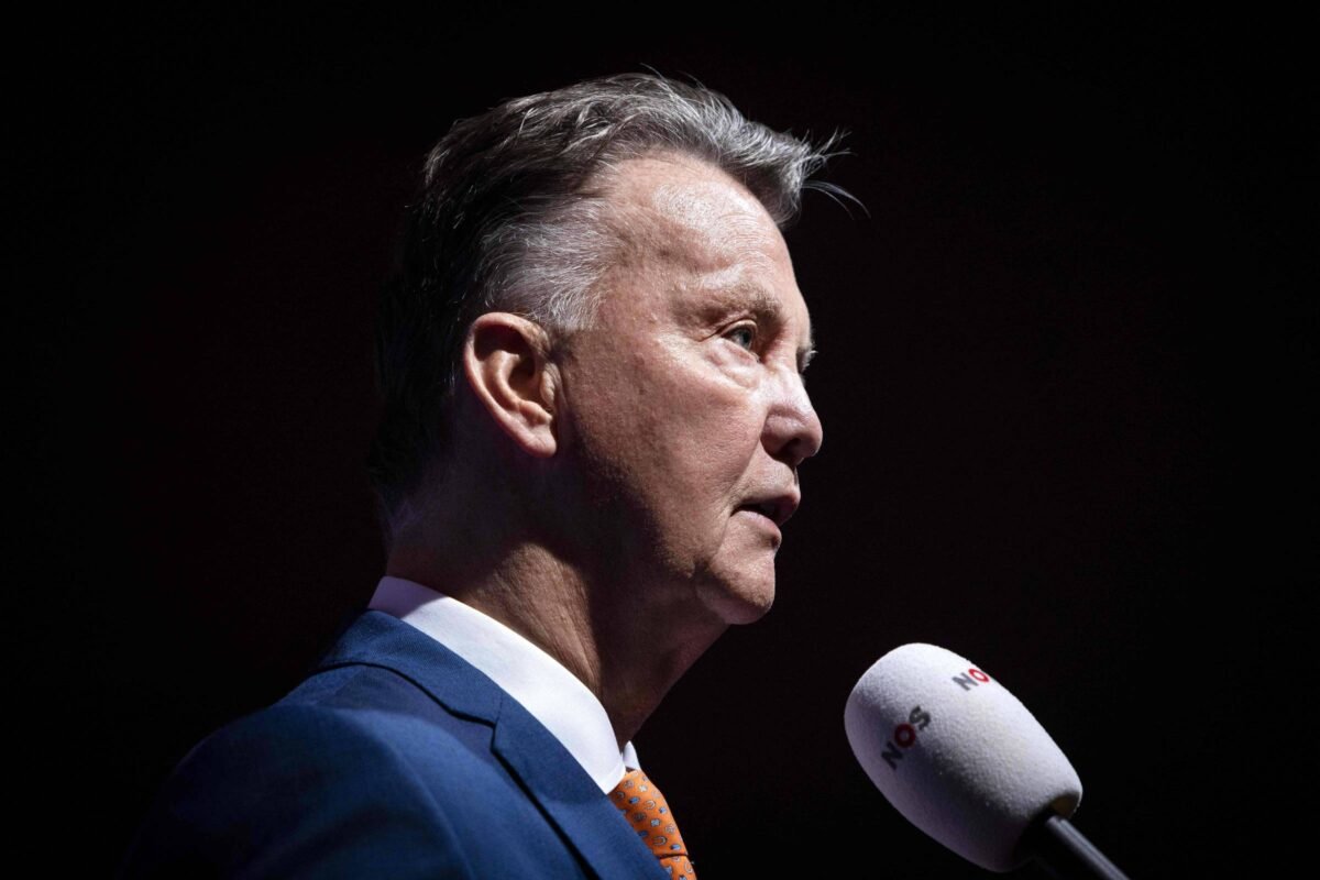 Van Gaal é mau perdedor quase nove meses depois de