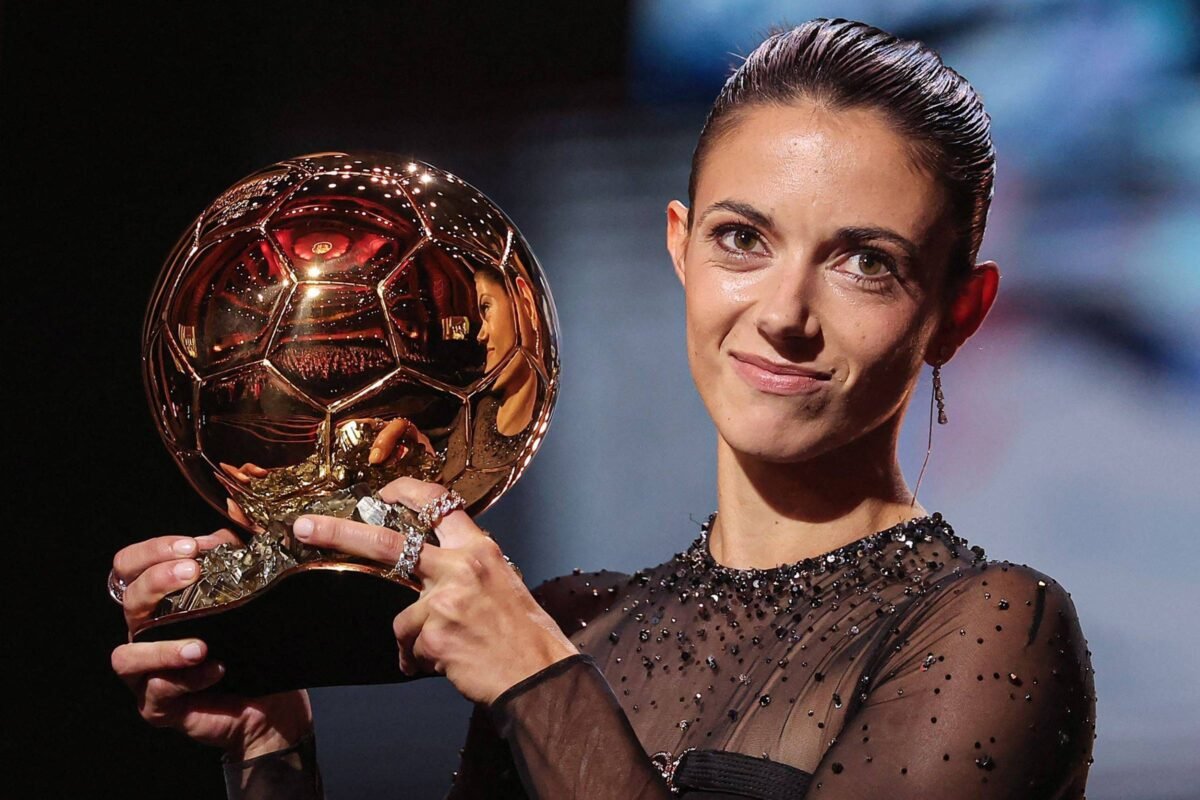 Aitana Bonmatí, da Espanha, conquista a Bola de Ouro -