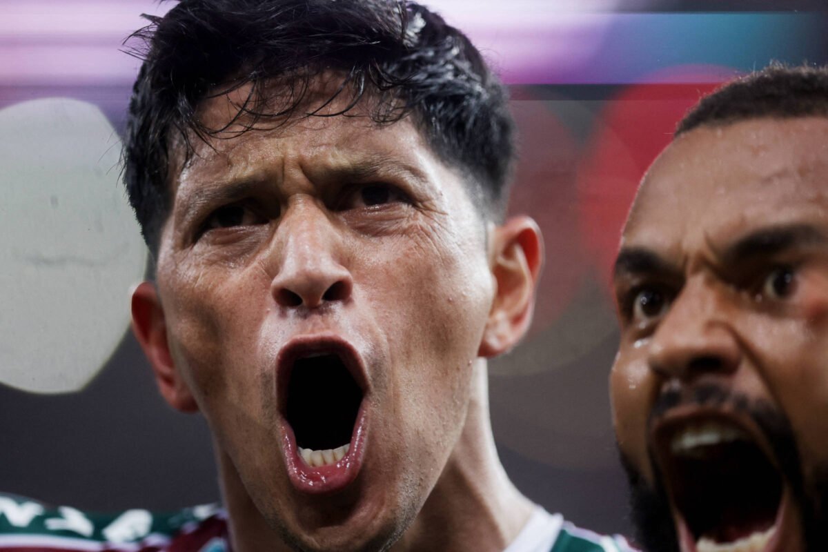 Cano, 36 gols, passa Mbappé e encosta em Cristiano Ronaldo