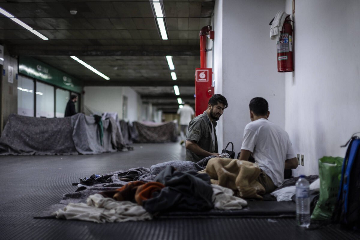 Casal afegão é agredido e xingado de 'terrorista' em SP