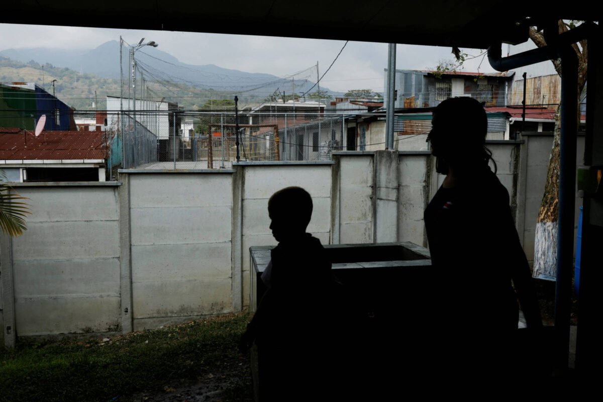 Crime organizado atinge até Costa Rica, antes referência - 07/10/2023