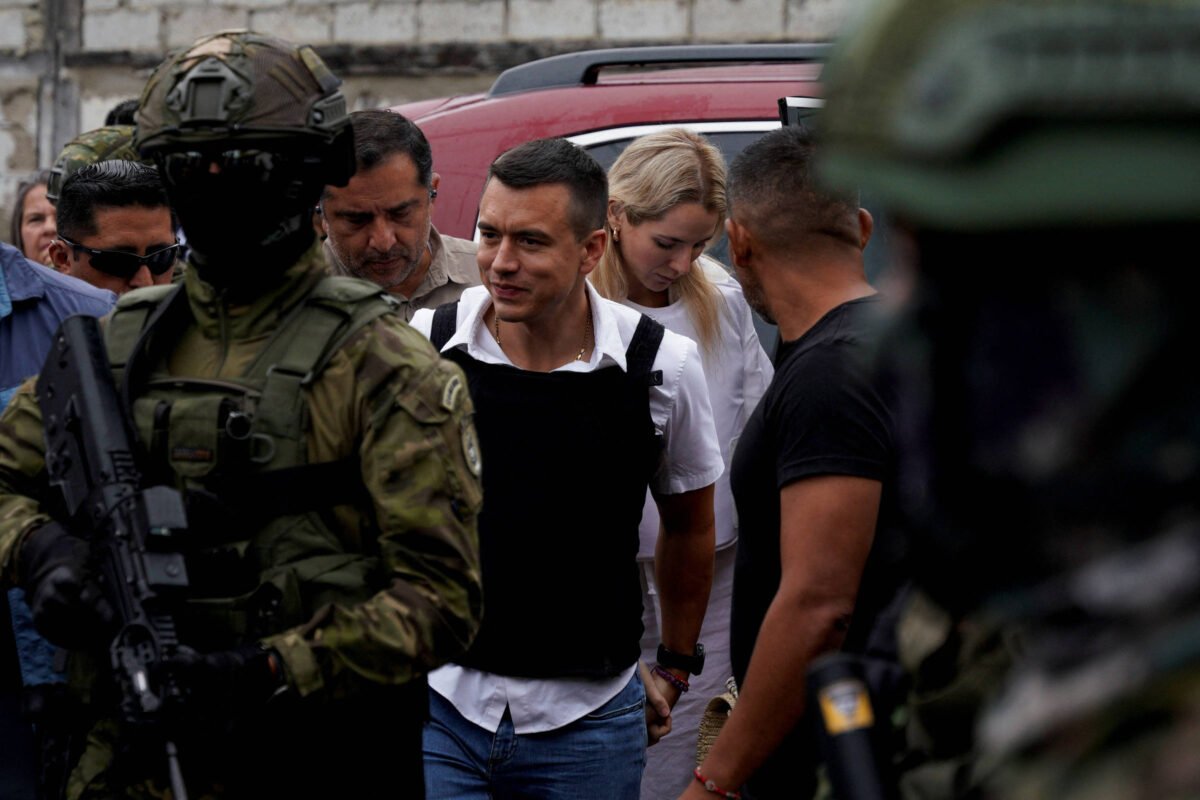 Equador: Eleição é tranquila apesar de insegurança - 15/10/2023 -