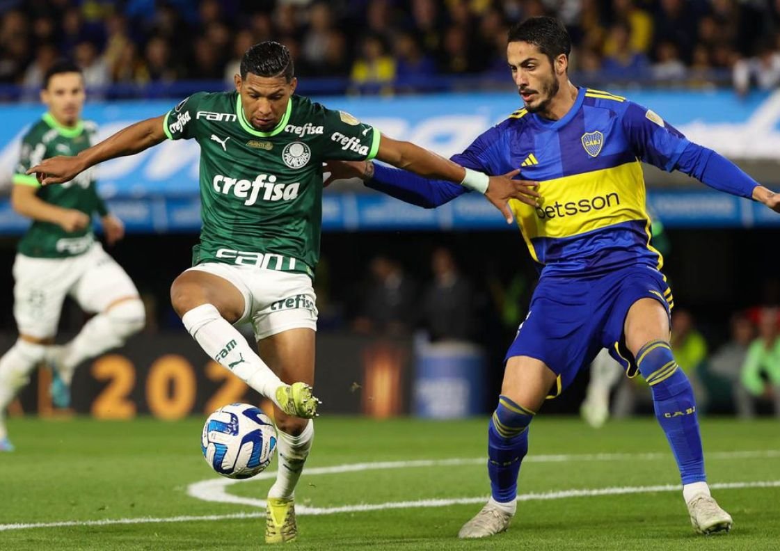 Libertadores: Palmeiras e Boca Juniors jogam por vaga na decisão