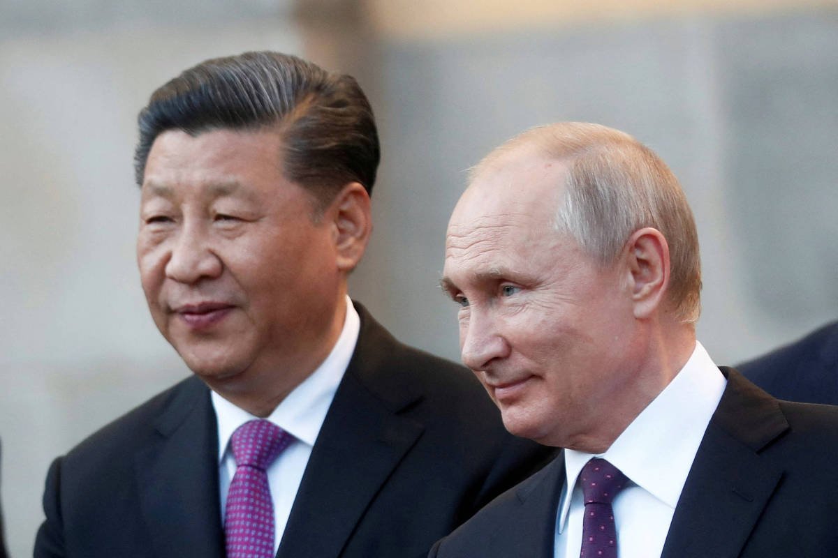 Putin se volta para a China, mas negociação com Xi