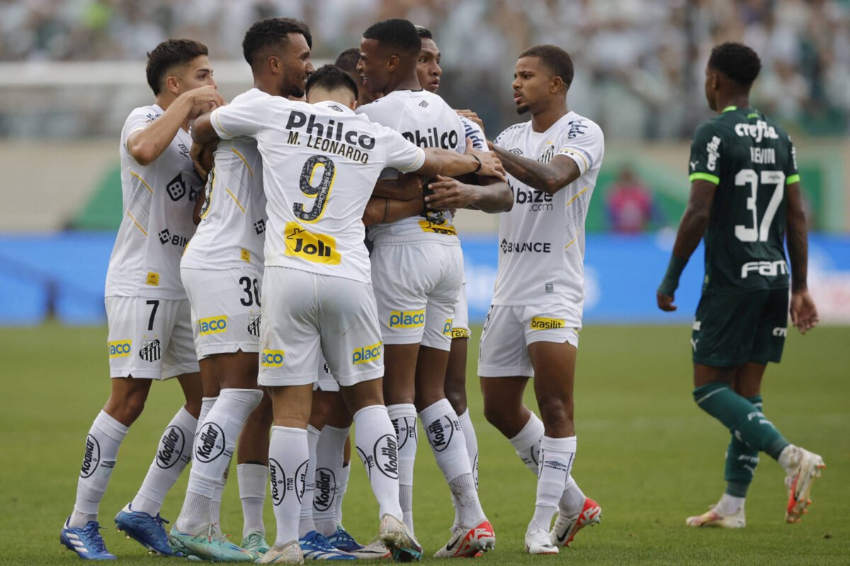 Santos encerra jejum contra o Palmeiras no Brasileiro - 08/10/2023