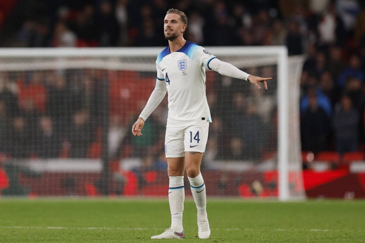 Vaias a Henderson geram debate na Inglaterra - 20/10/2023 -