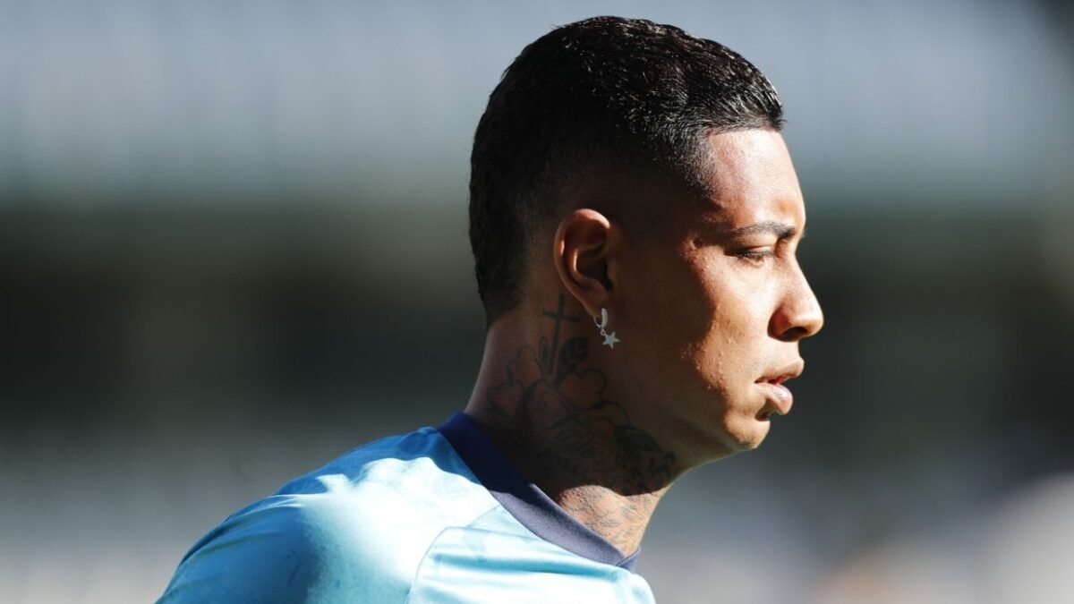 Alef Manga rescinde com clube do Chipre e volta ao