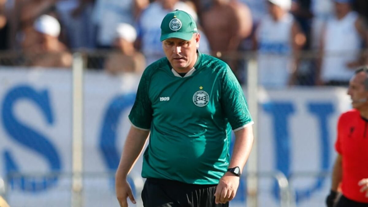 Com chances remotas, Kosloski defende trabalho no Coritiba