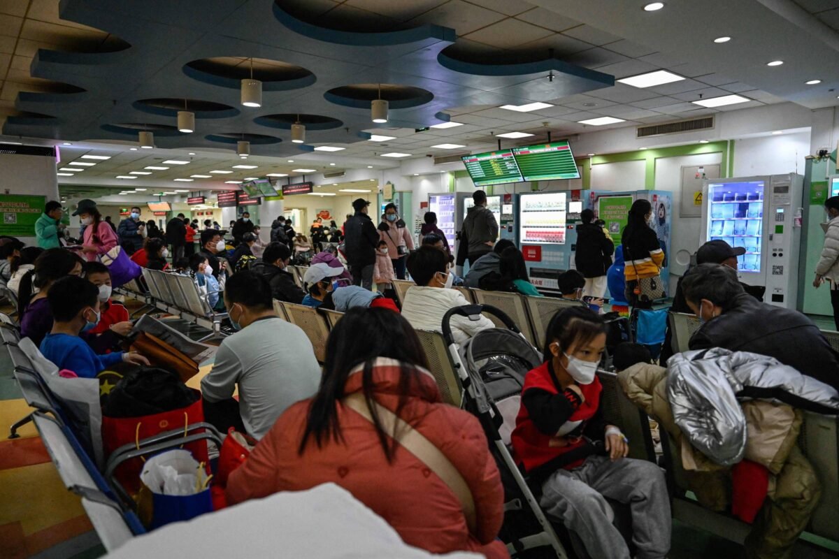 Doença respiratória atinge crianças e lota hospitais na China -