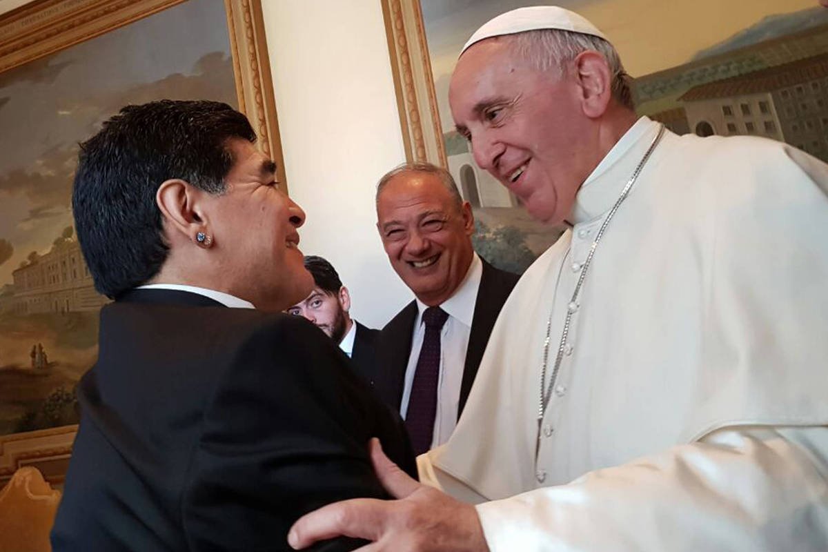 Entre Messi e Maradona, papa Francisco escolhe Pelé - 02/11/2023