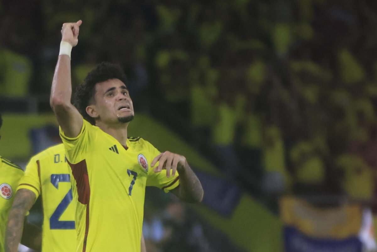 Luis Díaz elogia Alisson por apoio em momento delicado