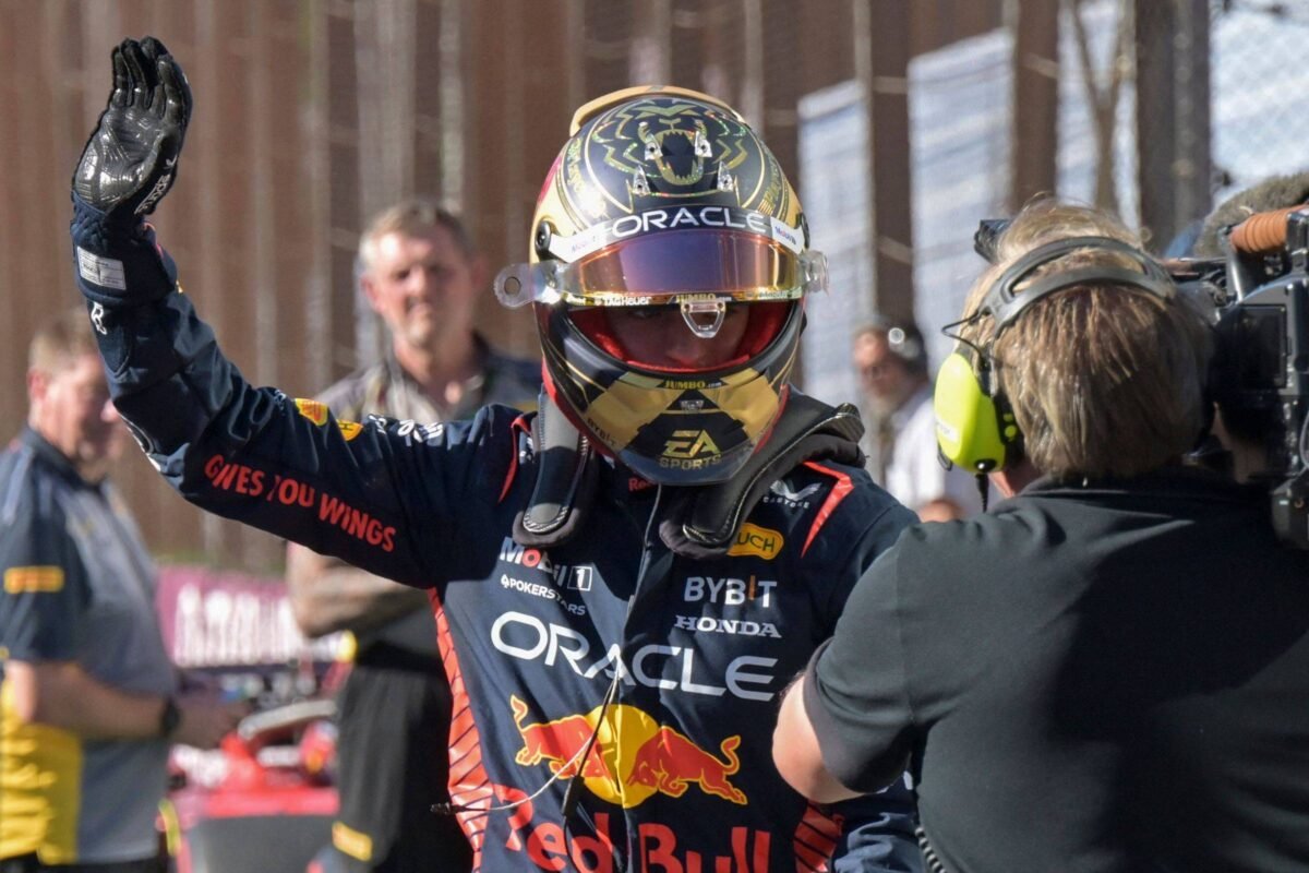 Max Verstappen vence corrida sprint do GP São Paulo de