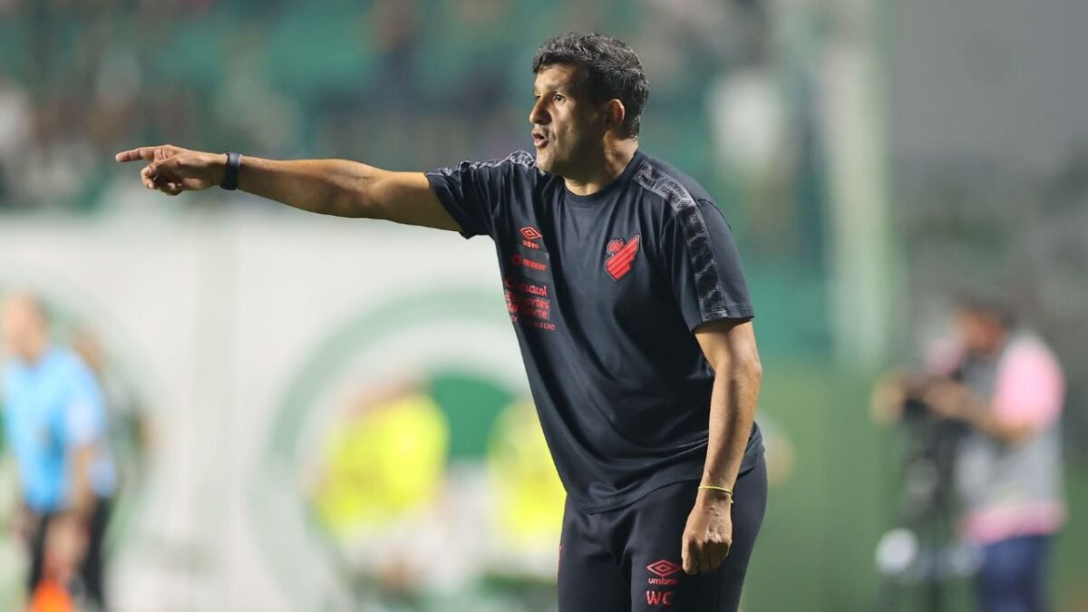 Wesley projeta seis pontos até a Data Fifa para colocar