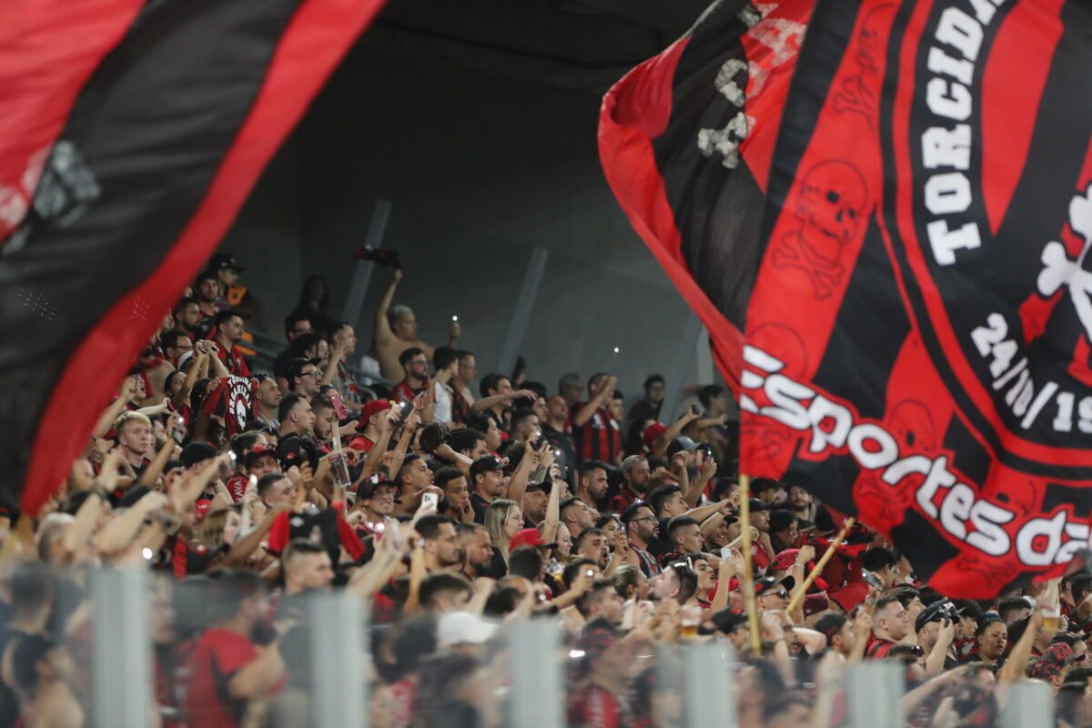 A 100 dias do centenário do Athletico, UmDois Esportes lança