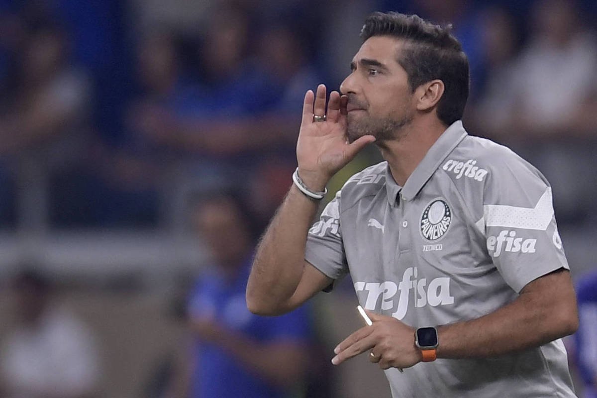 Abel conquista taça com ares de última dança no Palmeiras