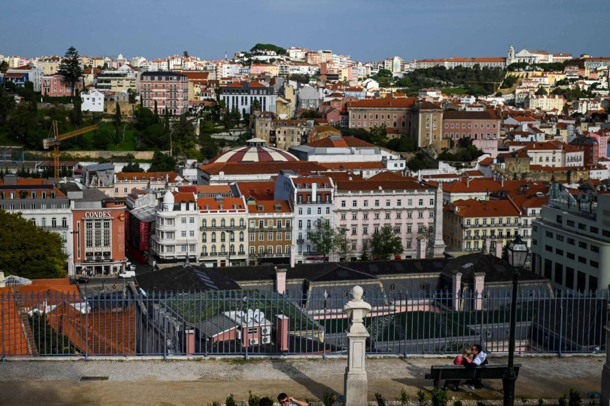 Advogados do Brasil em Portugal tentam manter acordo - 15/12/2023