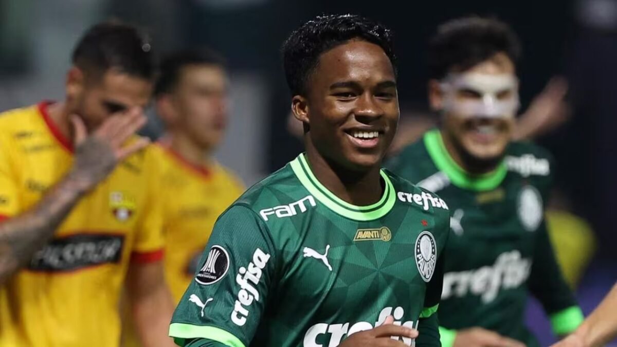 Ancelotti se diz encantado com Endrick: "Evolução muito rápida"