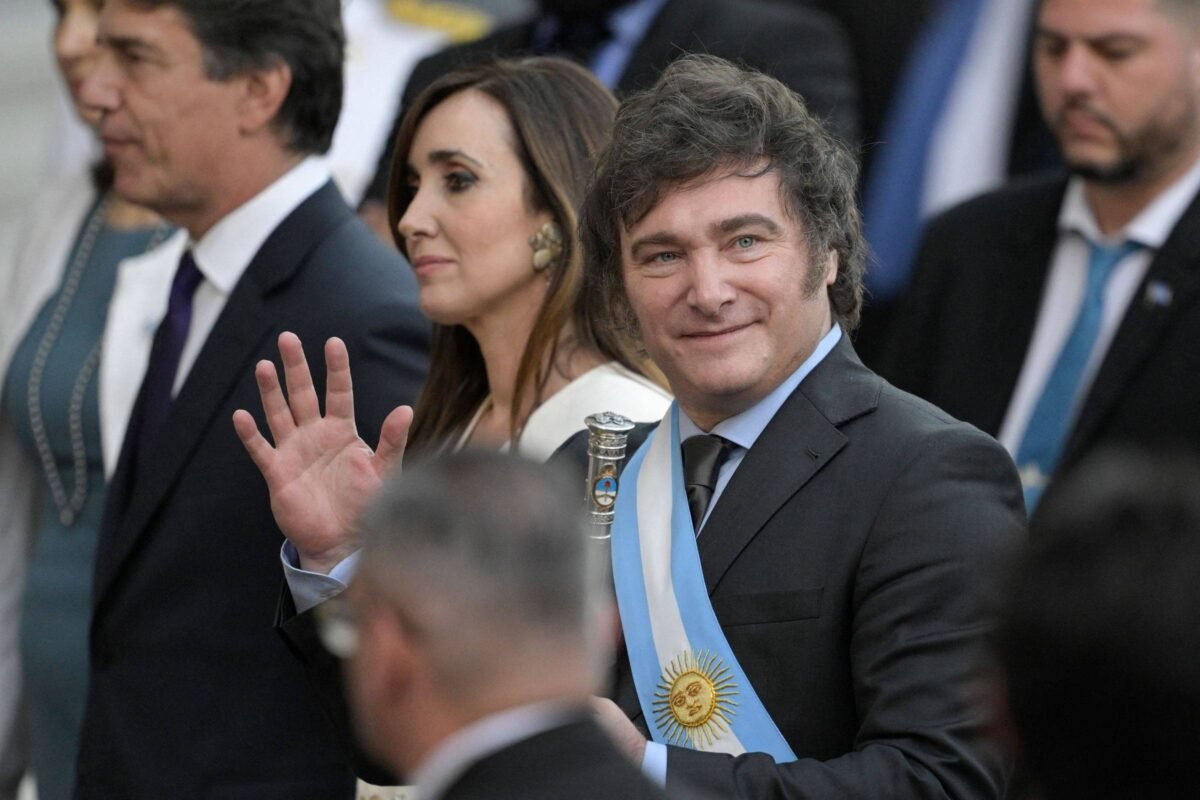 Argentina: porta-voz de Milei diz que 'não há dinheiro' -