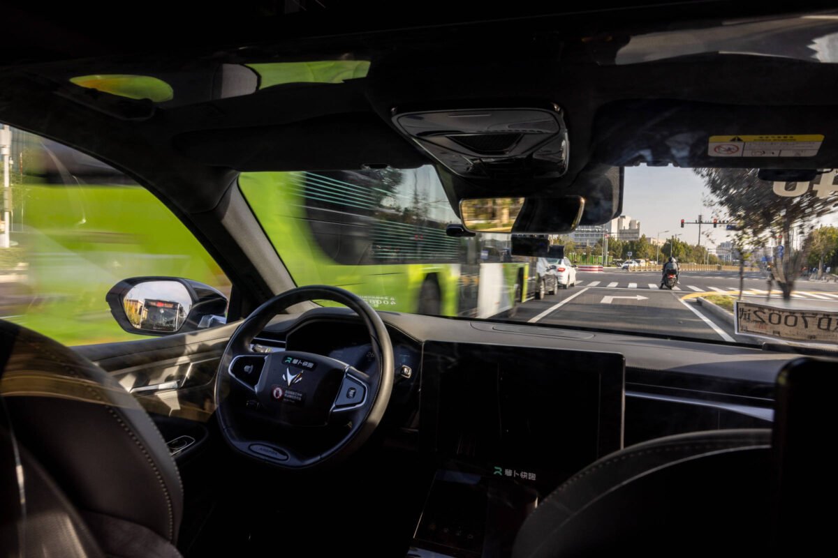 China: Como funcionam carro autônomo e delivery por drone -