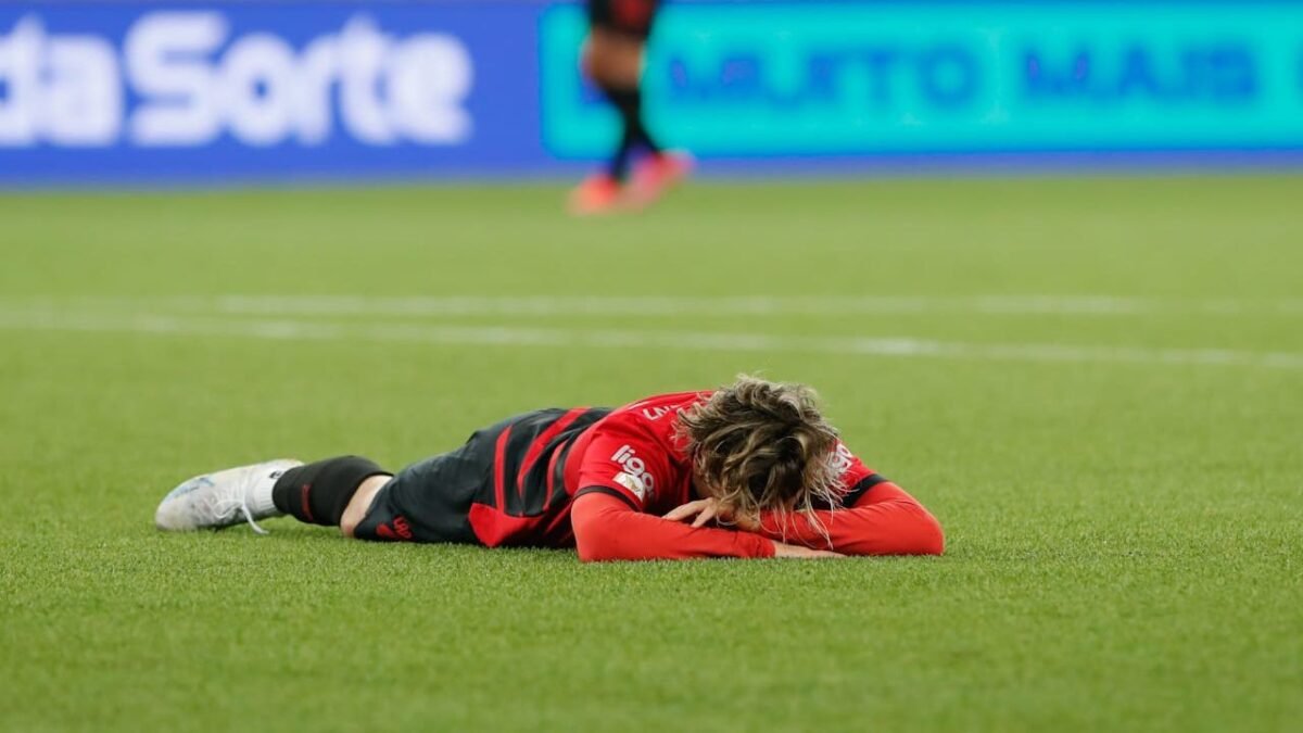 Com recordes de empates em 2023, Athletico se despede da