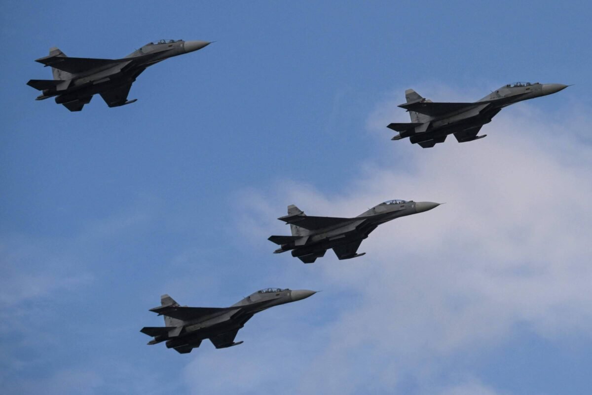 Conflito Venezuela-Guiana opõe potência regional a nanico - 01/12/2023 -